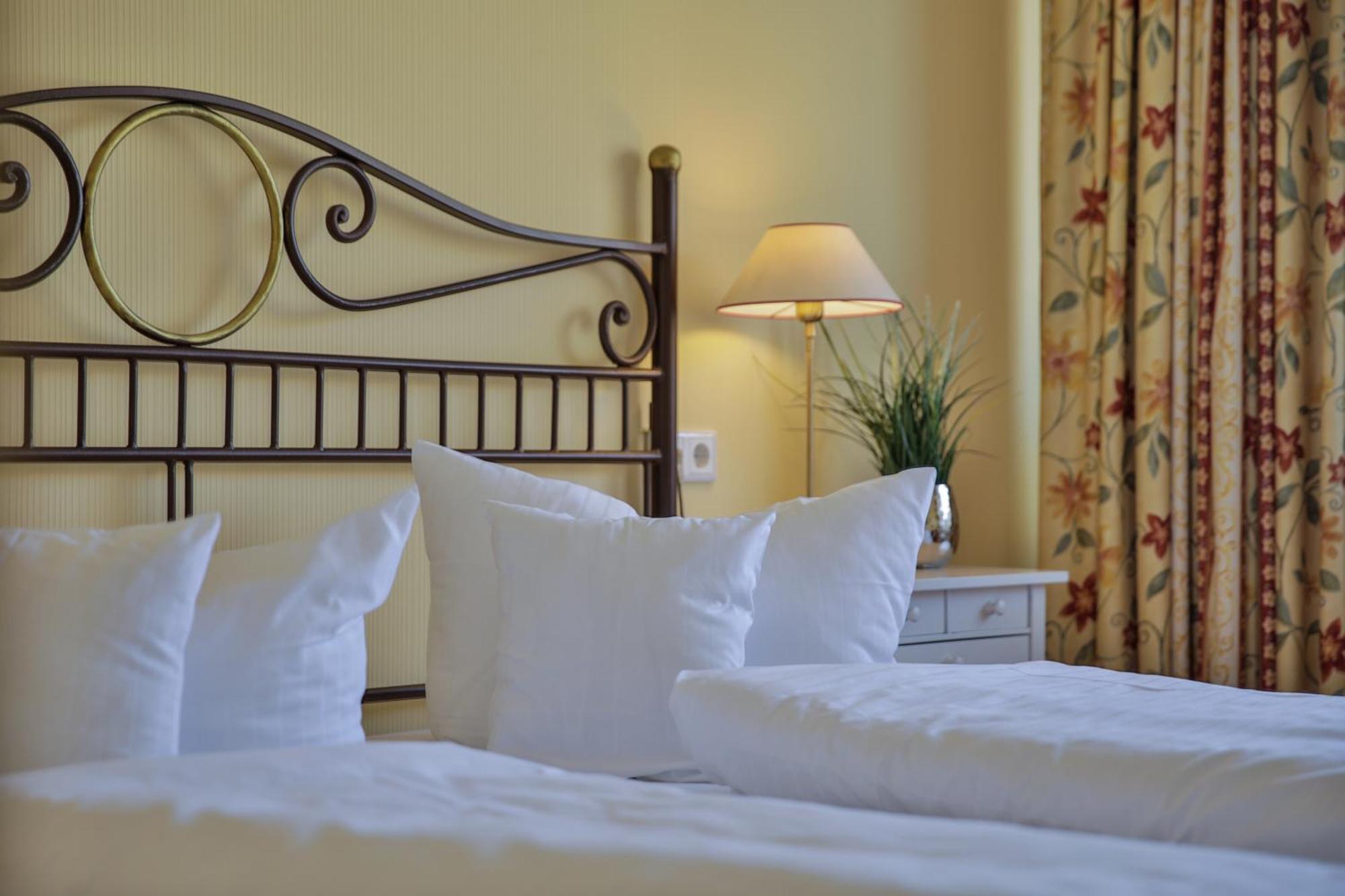 Hotel Duenenburg Вестерланд Номер фото